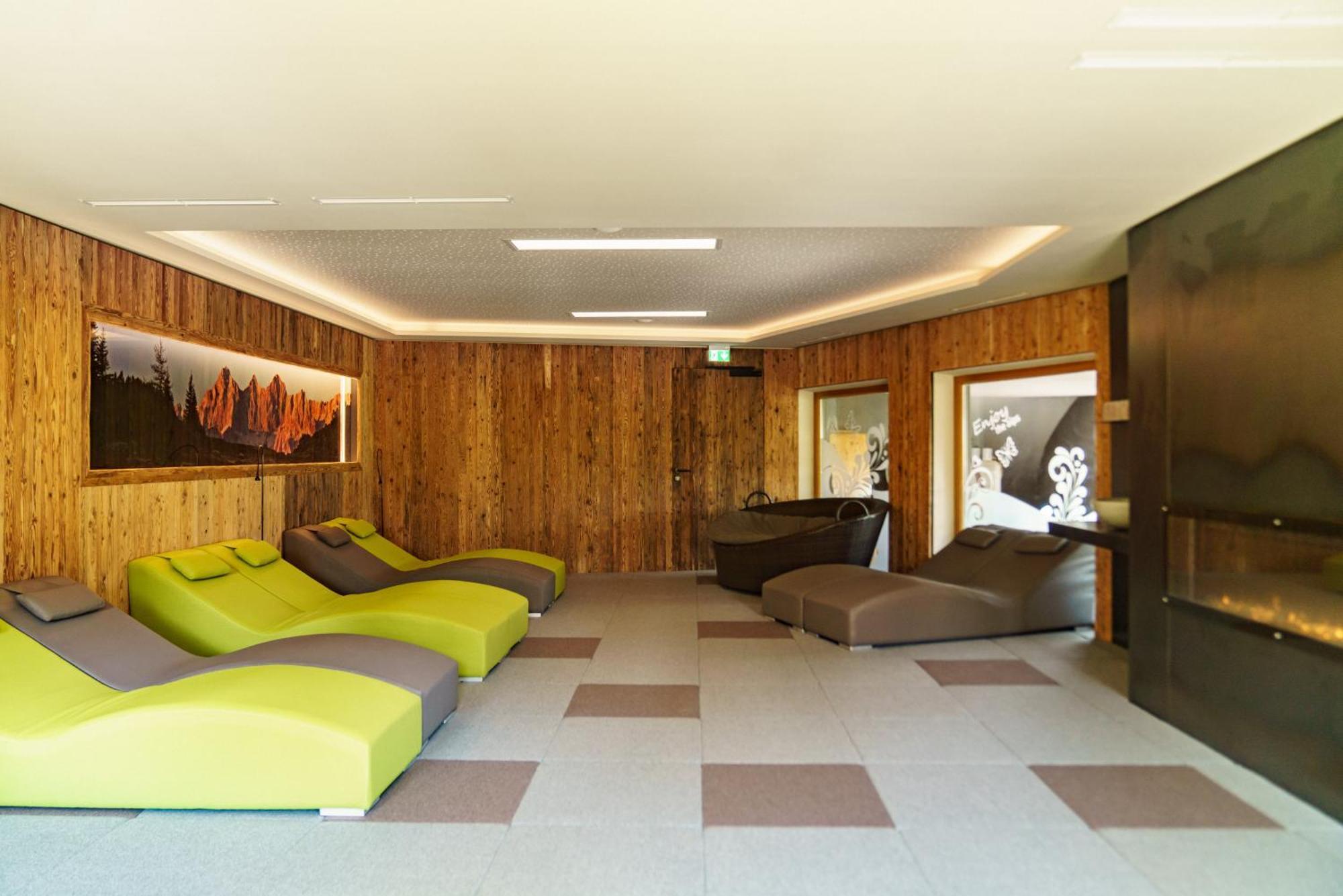 Hotel Berghof Ramsau am Dachstein Exterior photo
